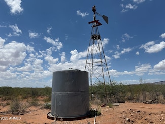 011 A S Tenaya Ln, Bisbee, AZ 85603