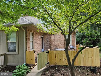924 Hart Cir, State College, PA 16801