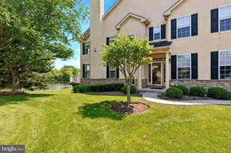 420 Blue Heron Cir, Blue Bell, PA 19422