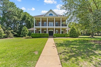 601 Edinburgh Way, Dothan, AL 36305