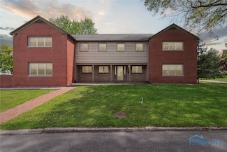 325 Park St, Bryan, OH 43506