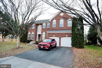 20203 Hopi Dr, Ashburn, VA 20147