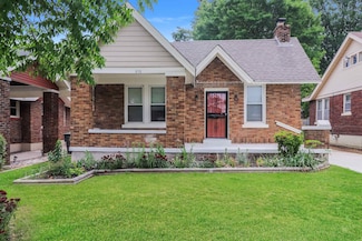 898 N Evergreen St, Memphis, TN 38107