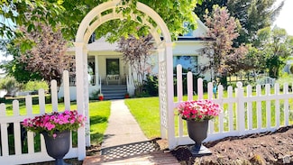 148 E Center St, Clarkston, UT 84305
