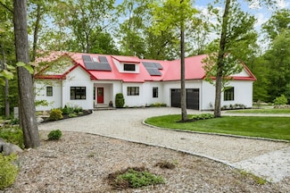 45 Lloyd Bowen Ct, Chepachet, RI 02814