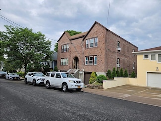75 Lawrence Ave Unit 77, Staten Island, NY 10310