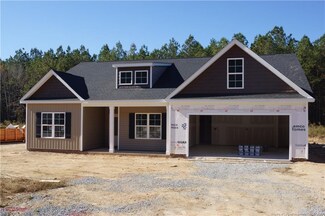 54 Knotts Berry Rd, Bunnlevel, NC 28323