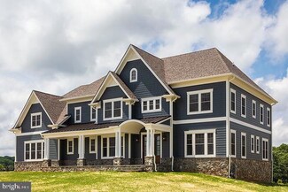 8229 White Pine Ct, Fulton, MD 20759