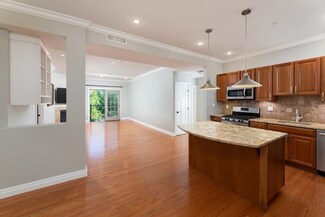 36 Central Ave Unit 2, Milton, MA 02186