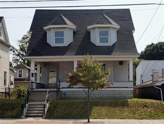 920 12th St NE, Canton, OH 44704