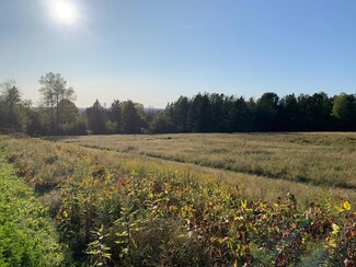 2931 Us Route 2, Hermon, ME 04401