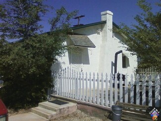 4646 W Avenue m8, Lancaster, CA 93536