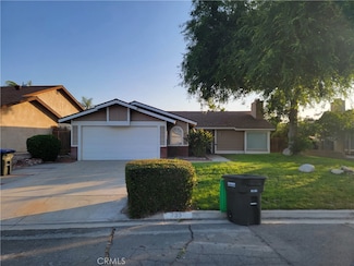 733 Piccadilly Square, Hemet, CA 92544
