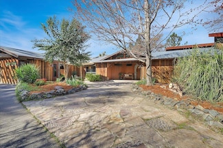 19149 Penn Valley Dr, Penn Valley, CA 95946