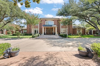 709 Stonelake Dr, Cleburne, TX 76033