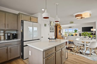 201 Trail View Ln, Lake Mills, WI 53551