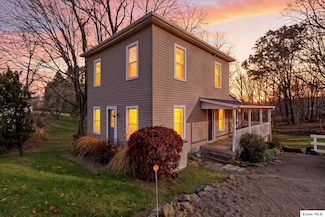 406 Chase Ave, Gambier, OH 43022