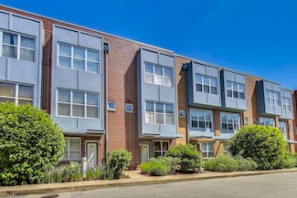 3209 N Drake Ave Unit D, Chicago, IL 60618