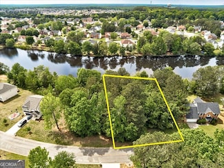 1112 E Shoreview Rd, McDonough, GA 30253