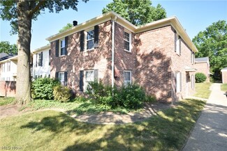 25 Berkshire Ct, Akron, OH 44313