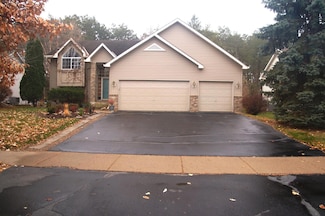 838 Lodge Dr, Jordan, MN 55352