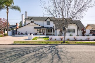 2672 Saint Albans Dr, Los Alamitos, CA 90720