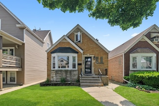 3647 N Nordica Ave, Chicago, IL 60634