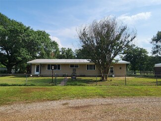 11093 SE 1142nd Ave, Talihina, OK 74571