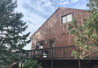1 Squaw Valley Ct Unit 8, Vernon, NJ 07462
