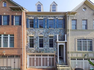 6741 Darrells Grant Place, Falls Church, VA 22043