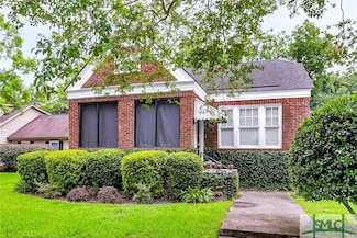 219 E 54th St, Savannah, GA 31405