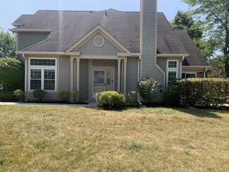 146 White Branch Ct N Unit F146, Schaumburg, IL 60194