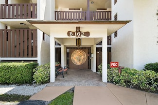 162 SE Saint Lucie Blvd Unit B201, Stuart, FL 34996