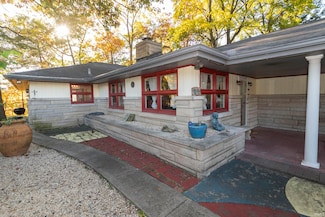 1230 Hillcrest Rd, South Bend, IN 46617
