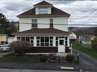 94 Cliff St, Pittston, PA 18640