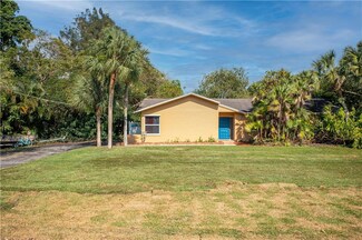 5600 SW 164th Terrace, Southwest Ranches, FL 33331