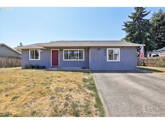 855 N 8th St, Aumsville, OR 97325
