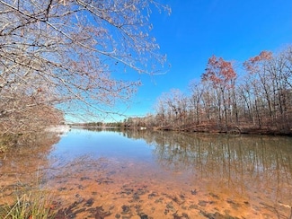 66 Lakewood Dr, Unicorp/Saulsbury, TN 38067