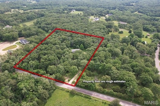 24 Clonts Rd, Sullivan, MO 63080
