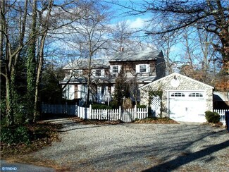 209 E Lake Blvd, Medford, NJ 08055