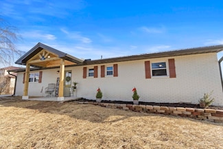 2106 Riddle St, Flatwoods, KY 41139