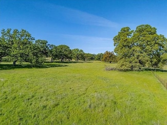 12060 Lazy Ln, Red Bluff, CA 96080