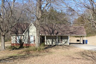 10152 Fox Gate Dr, Hernando, MS 38632