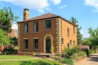 6550 Walsh St, Saint Louis, MO 63109