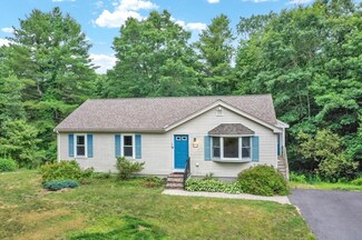 133 Cherry St, Middleboro, MA 02346