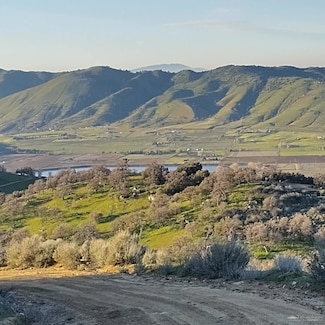 02 Apn, Tehachapi, CA 93561