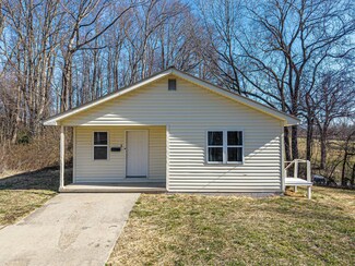 166 Rainbow Cir, Pine Knot, KY 42635
