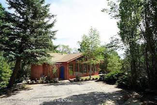 109 Mockingbird Ln, Ruidoso, NM 88345
