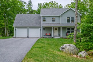 28 Bracken Woods Rd, Raymond, ME 04071