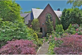 54 Everett Ave, Winchester, MA 01890